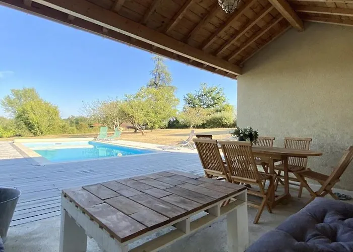 Pensión Le Canard Sur Le Dos Averon-Bergelle